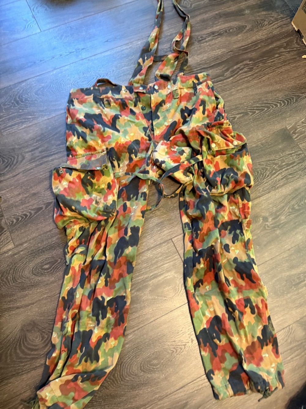 Men's Authentic Camouflage Cargo Pants with Adjustable Suspenders - Multicolor